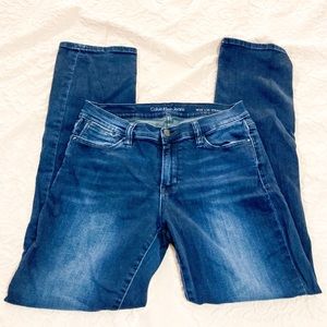 CALVIN KLEIN dark wash jeans